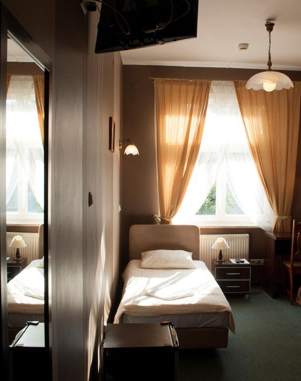Hotel Nad Rzeczka Stary Toruń Kamer foto